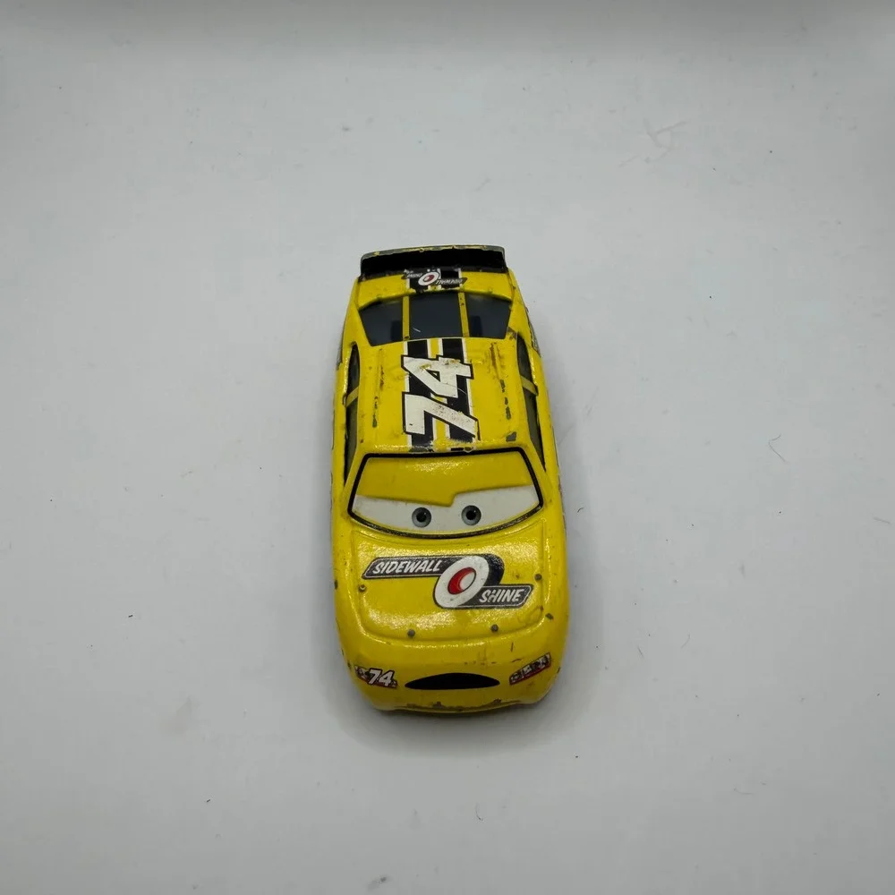 Disney Pixar Cars Sidewall Shine 74 Slider Petrolski Diecast Yellow Race Car